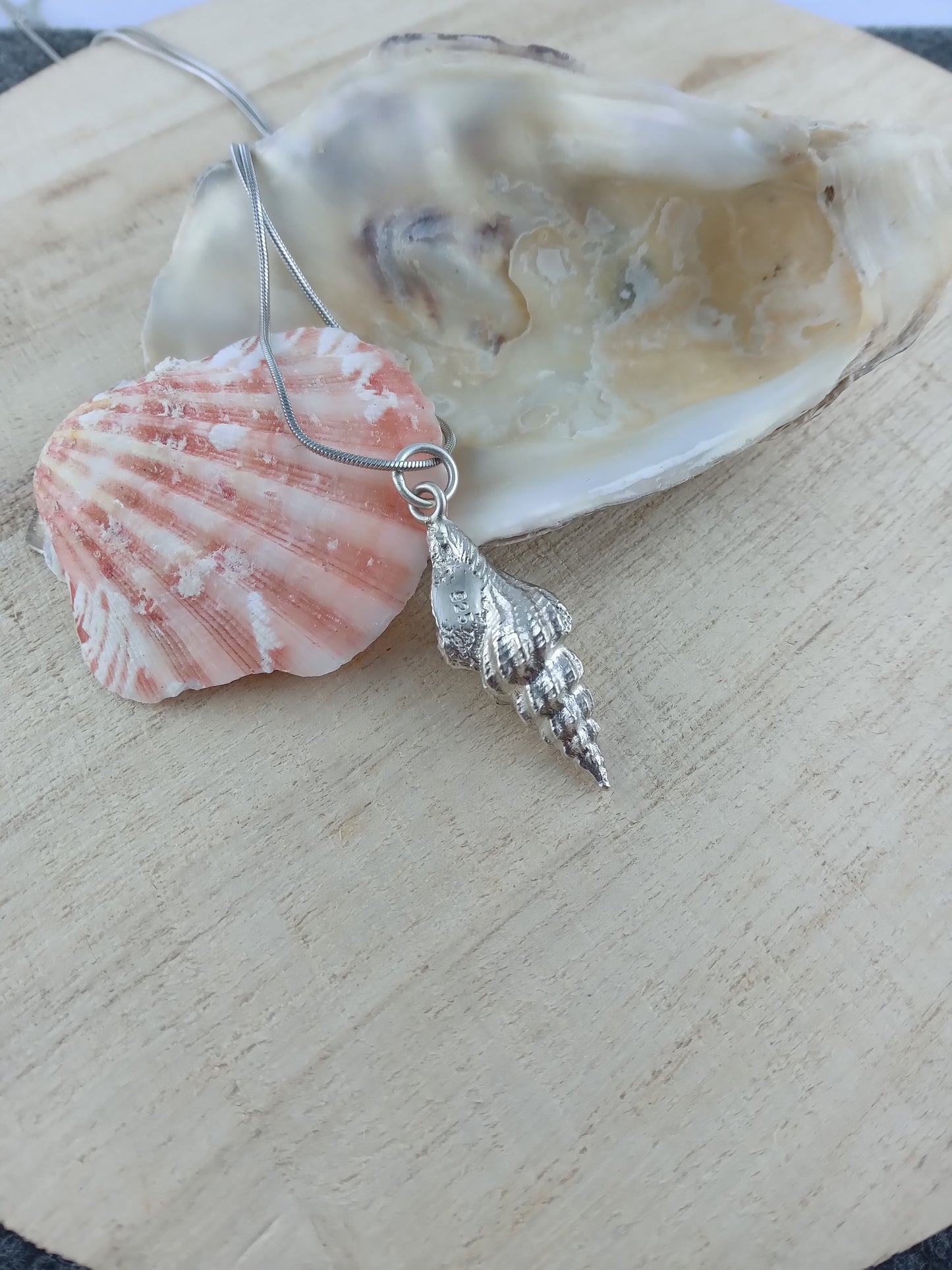 Schöne Kette mit Schnecke aus 925er Silber