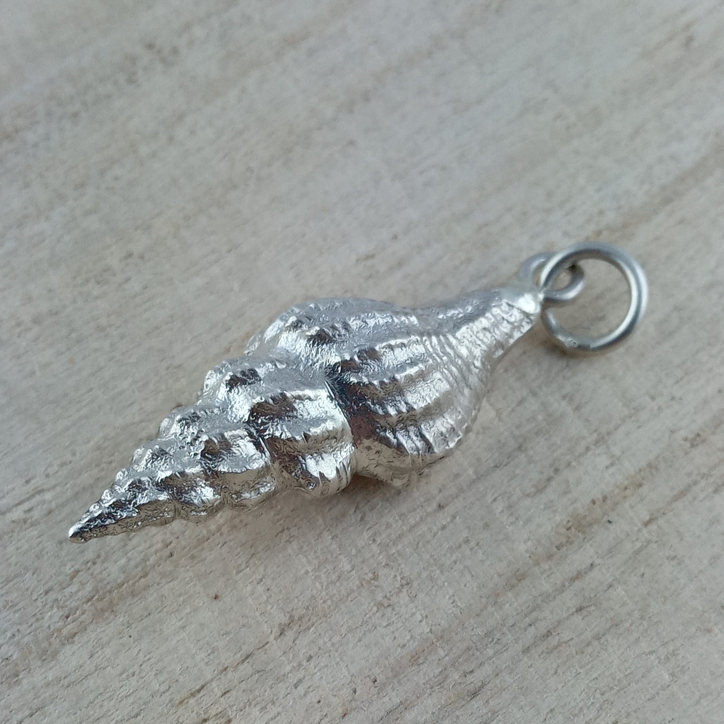 Schöne Kette mit Schnecke aus 925er Silber
